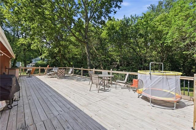 24512 Shadow Court, Peculiar, MO 64078