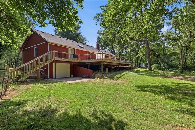 24512 Shadow Court, Peculiar, MO 64078