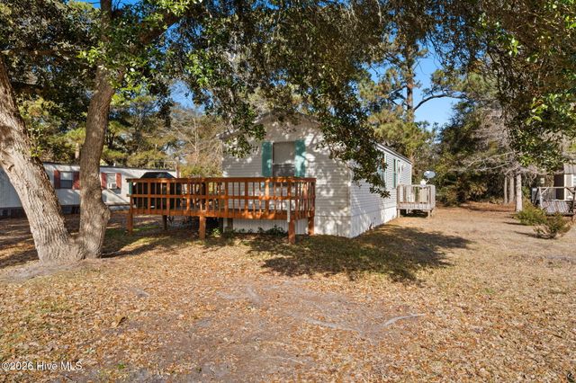 5456 Raven Road SW, Ocean Isle Beach, NC 28469