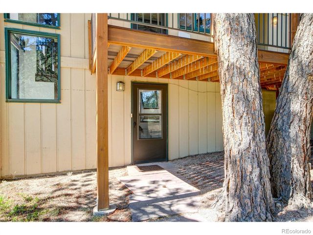 71 Cedar Drive, Lyons, CO 80540