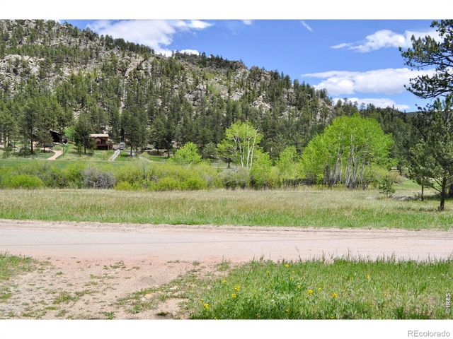 71 Cedar Drive, Lyons, CO 80540