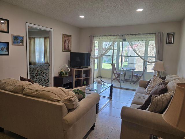 177 Lake Dora Drive, West Palm Beach, FL 33411