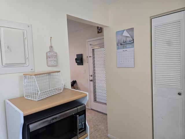 177 Lake Dora Drive, West Palm Beach, FL 33411