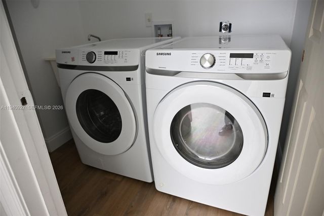 781 NW 155th Ter, Pembroke Pines, FL 33028