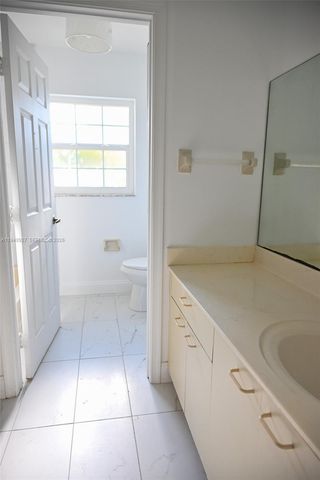 781 NW 155th Ter, Pembroke Pines, FL 33028