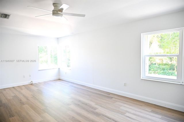 781 NW 155th Ter, Pembroke Pines, FL 33028