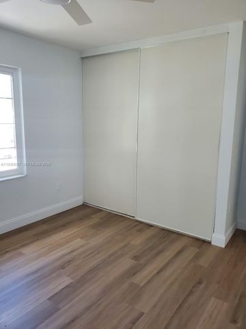 781 NW 155th Ter, Pembroke Pines, FL 33028