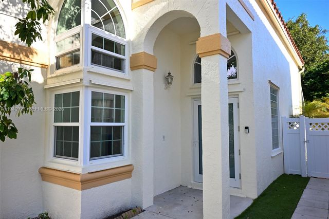 781 NW 155th Ter, Pembroke Pines, FL 33028