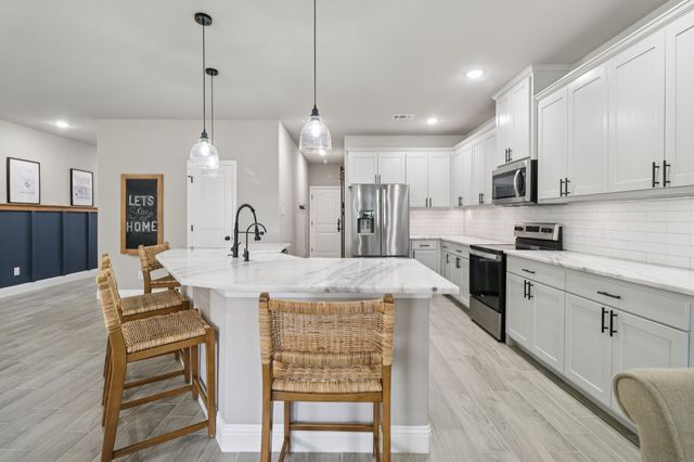 2503 Smokerise Trail, Granbury, TX 76048