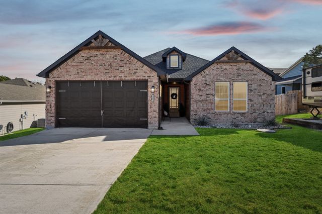 2503 Smokerise Trail, Granbury, TX 76048