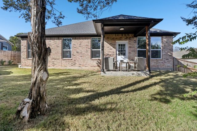 2503 Smokerise Trail, Granbury, TX 76048