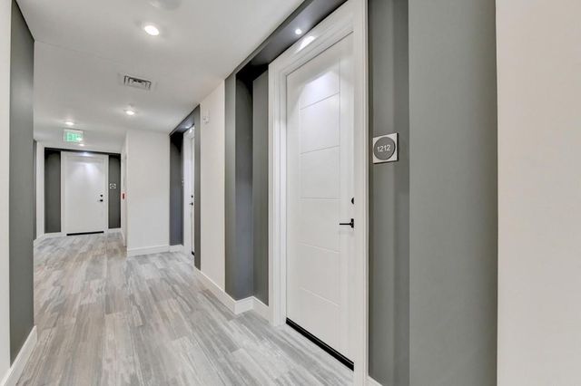 788 W Marietta NW Street 1212, Atlanta, GA 30318