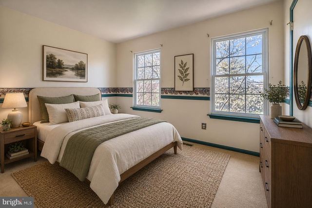 894 HERMAN RD, Horsham, PA 19044
