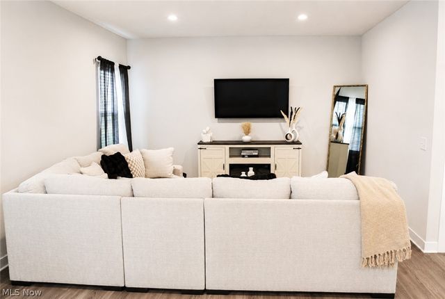 8082 Cora Court, North Ridgeville, OH 44039