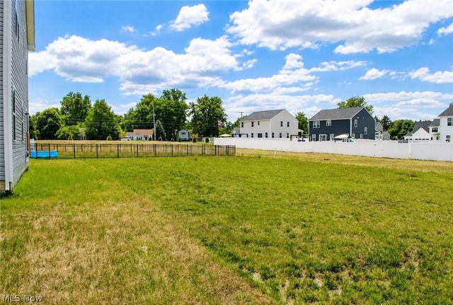 8082 Cora Court, North Ridgeville, OH 44039