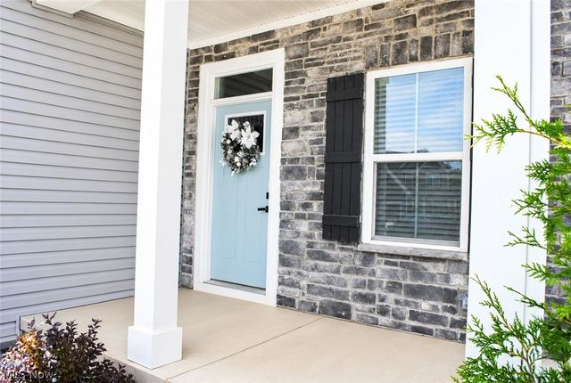 8082 Cora Court, North Ridgeville, OH 44039
