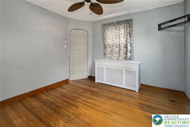 1852 1st Street, Bethlehem Twp, PA 18020