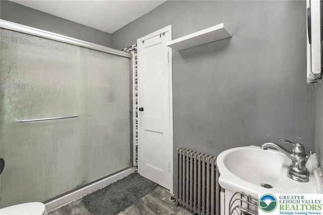 1852 1st Street, Bethlehem Twp, PA 18020
