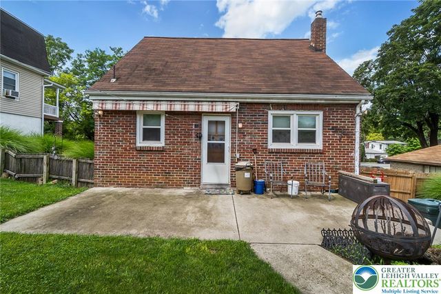 1852 1st Street, Bethlehem Twp, PA 18020