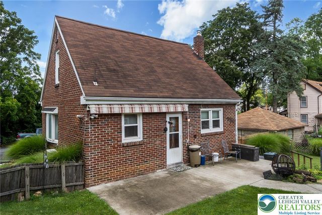 1852 1st Street, Bethlehem Twp, PA 18020