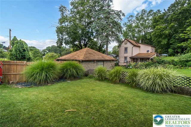 1852 1st Street, Bethlehem Twp, PA 18020
