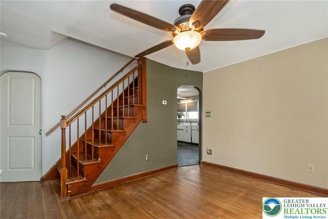 1852 1st Street, Bethlehem Twp, PA 18020