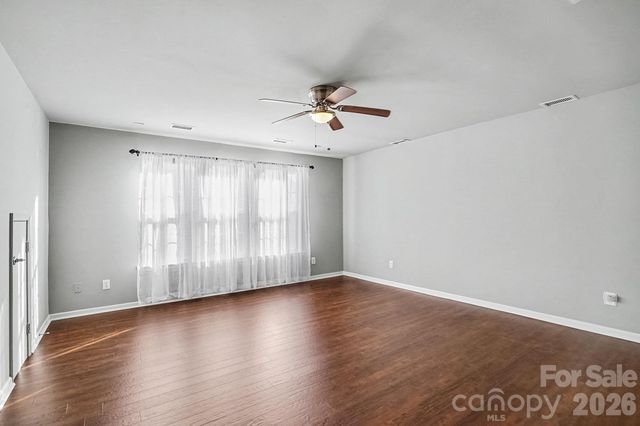 7024 Saranac Lane, Charlotte, NC 28105