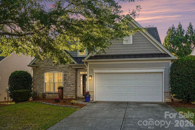7024 Saranac Lane, Charlotte, NC 28105