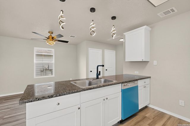7731 Nopalitos Cove, San Antonio, TX 78239