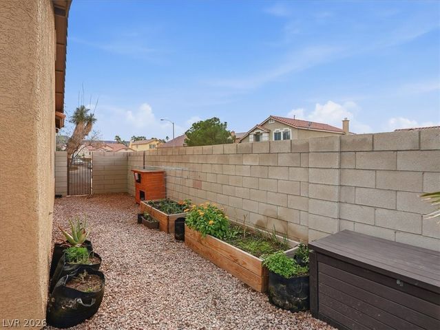 1562 Harwood Avenue, Henderson, NV 89012