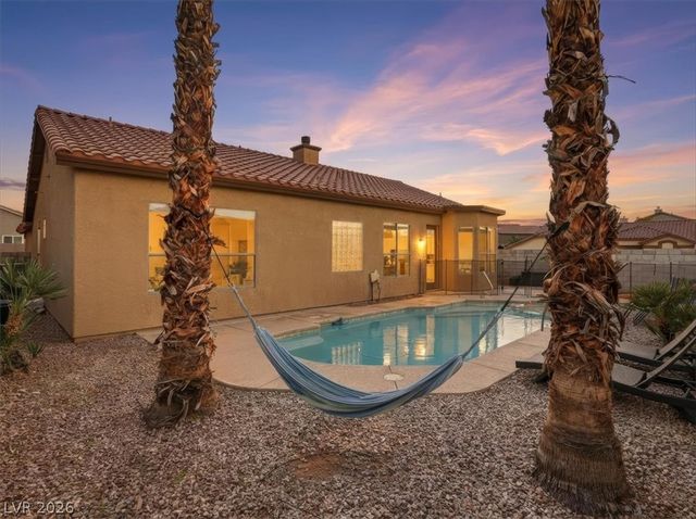 1562 Harwood Avenue, Henderson, NV 89012