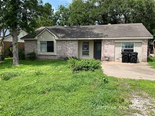 214 N 8th Street, Beasley, TX 77417