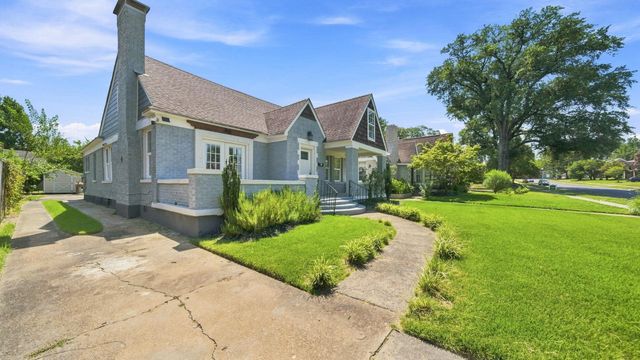 900 HAWTHORNE ST, Memphis, TN 38107