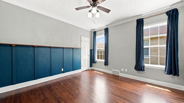 900 HAWTHORNE ST, Memphis, TN 38107