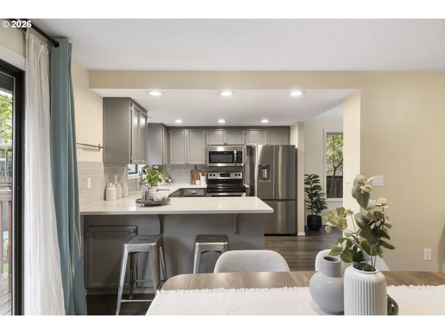 11051 Se MATHER Rd, Clackamas, OR 97015