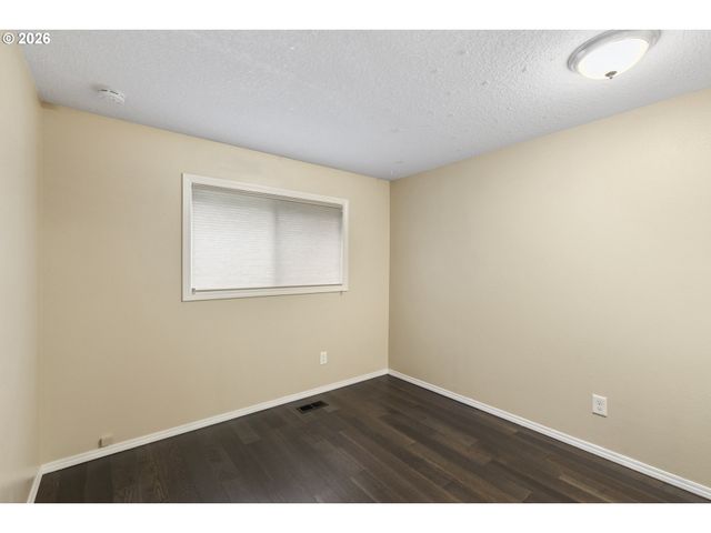 11051 Se MATHER Rd, Clackamas, OR 97015