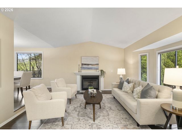 11051 Se MATHER Rd, Clackamas, OR 97015