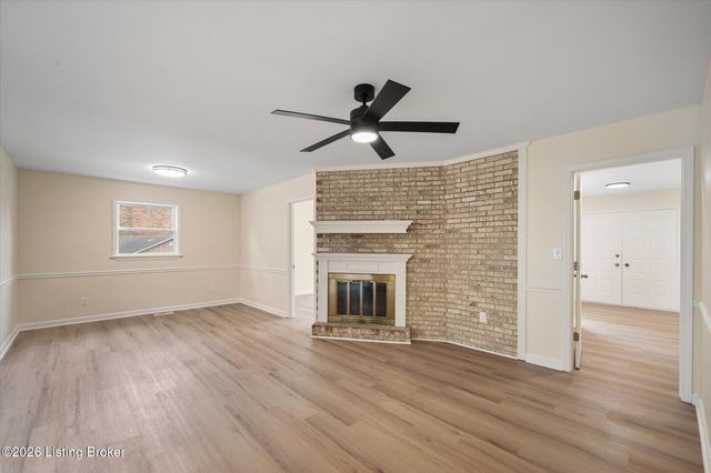 3602 Eastside Dr, Louisville, KY 40220