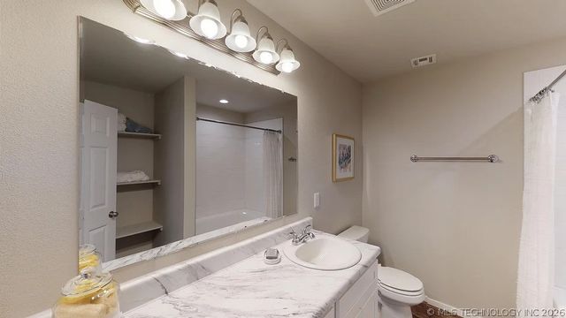 28113 E 118th Place S, Coweta, OK 74429