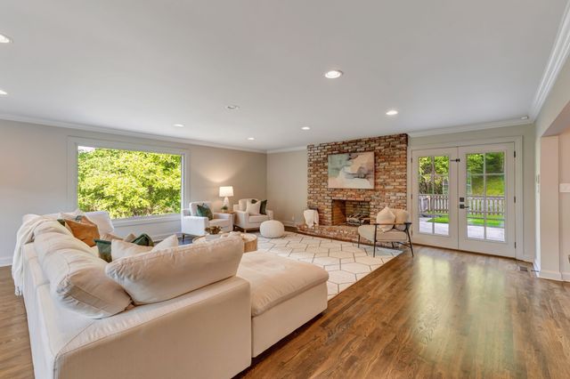 116 Century Oak Dr, Franklin, TN 37069