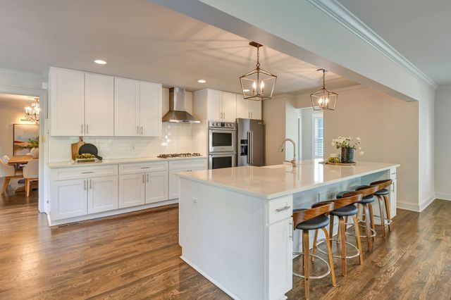 116 Century Oak Dr, Franklin, TN 37069