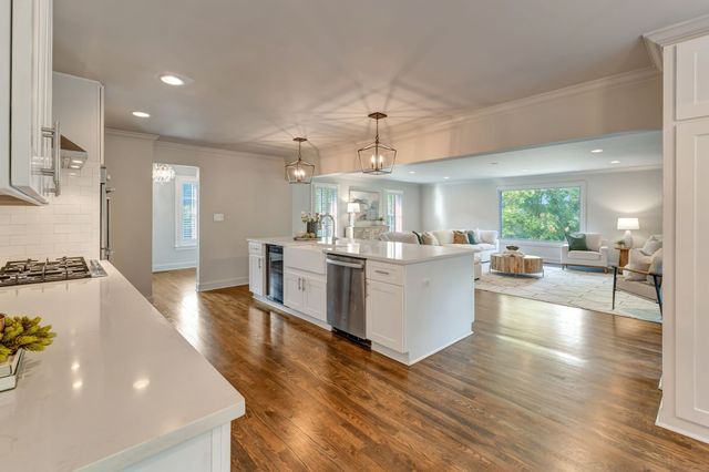 116 Century Oak Dr, Franklin, TN 37069