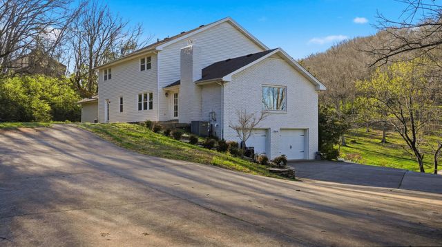 116 Century Oak Dr, Franklin, TN 37069