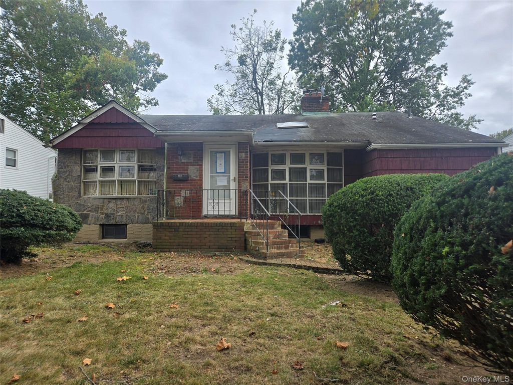 1434 Mark Drive, East Meadow, NY 11554