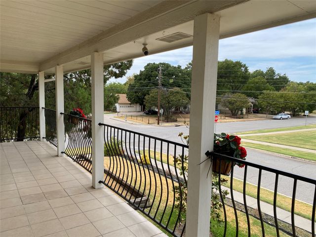 400 S Jefferson Street S, Irving, TX 75060