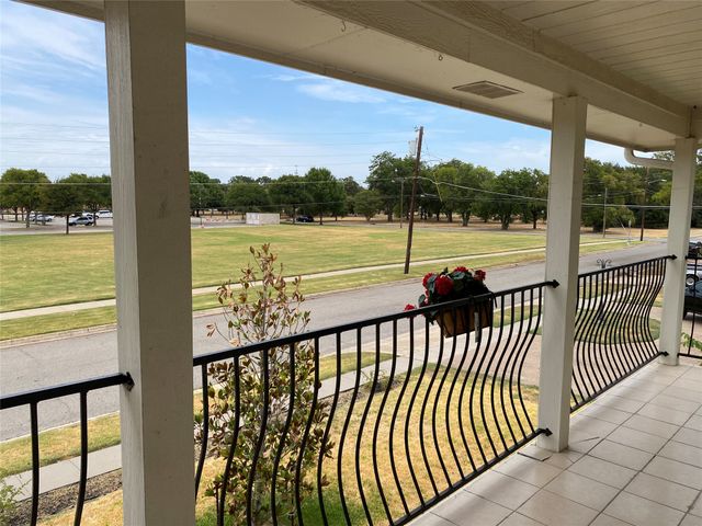 400 S Jefferson Street S, Irving, TX 75060
