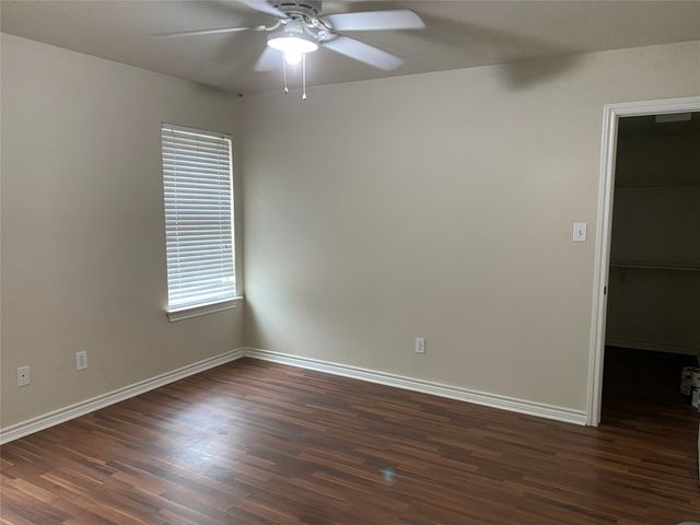 400 S Jefferson Street S, Irving, TX 75060
