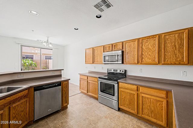 1432 N 80TH Drive, Phoenix, AZ 85043