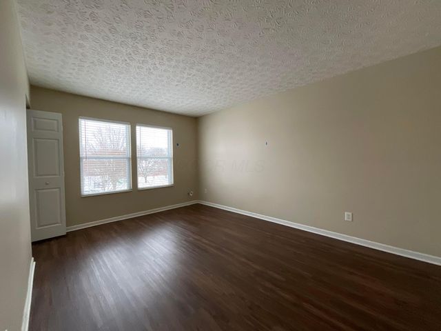 79 Tabilore Loop, Delaware, OH 43015