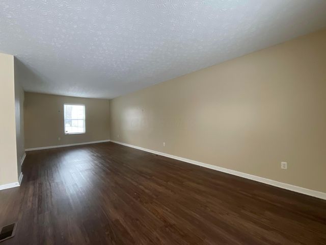 79 Tabilore Loop, Delaware, OH 43015